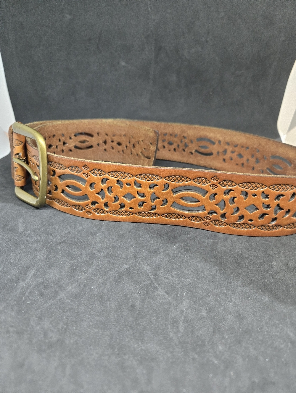 Lauren Ralph Lauren Women's Carved Embossed Leather Wide Belt Brass Buckle 38" - Picture 2 of 9